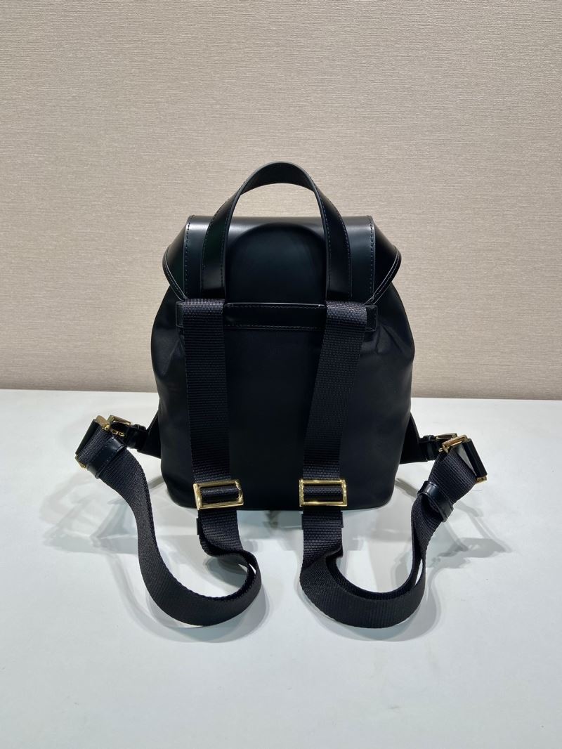 Pra*a backpacks